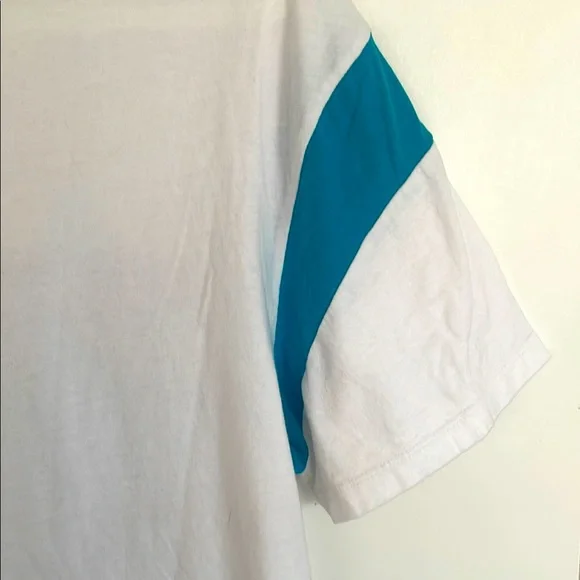 True Religion White and Blue Cotton Short Sleeve Tee - Picture 7 of 14